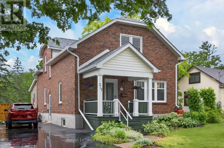 217 MCCLENNAN STREET, Peterborough (Northcrest Ward 5), Ontario K9H5H8