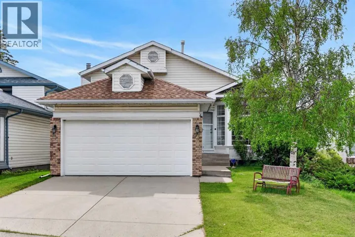 76 Hawkmount Close NW, Calgary, Alberta T3G3Z5