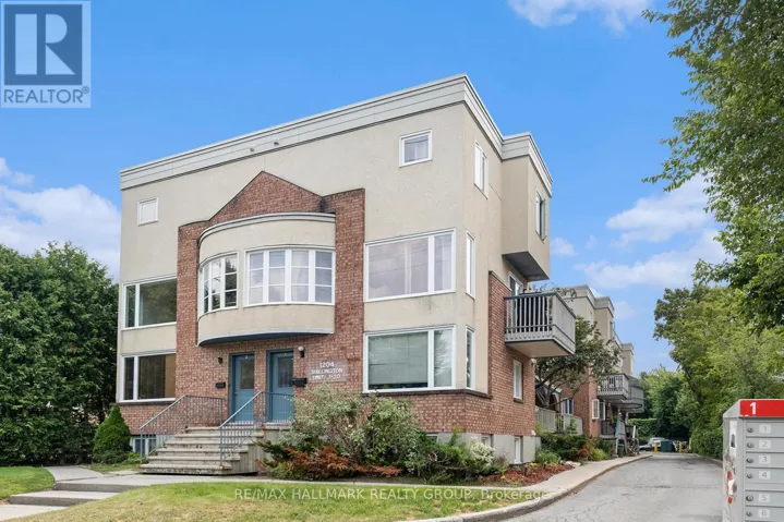 15 - 1204 SHILLINGTON AVENUE, Ottawa, Ontario K1Z7Z4