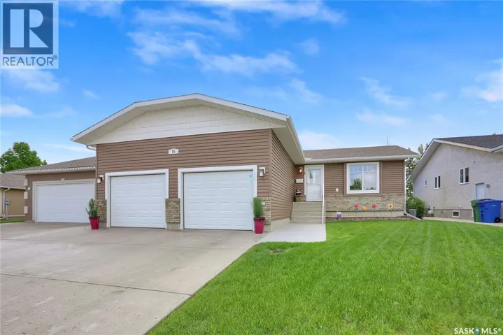 15 Marigold CRESCENT, Moose Jaw, Saskatchewan S6J1L2