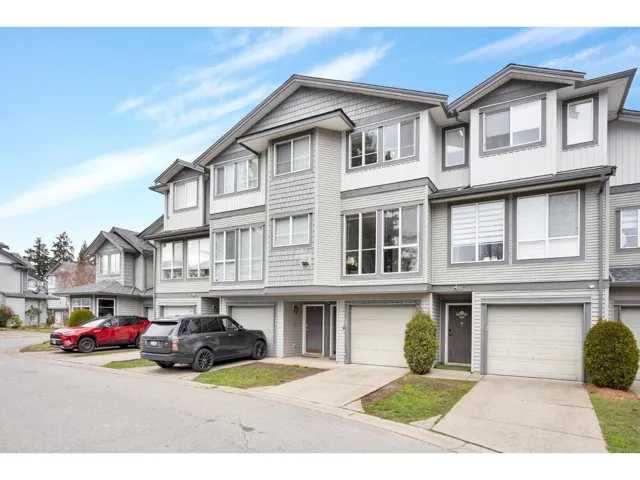 25 7250 144 STREET, Surrey, British Columbia V3W1L7