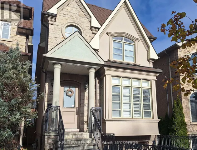 378 DOUGLAS AVENUE, Toronto (Bedford Park-Nortown), Ontario M5M1H4