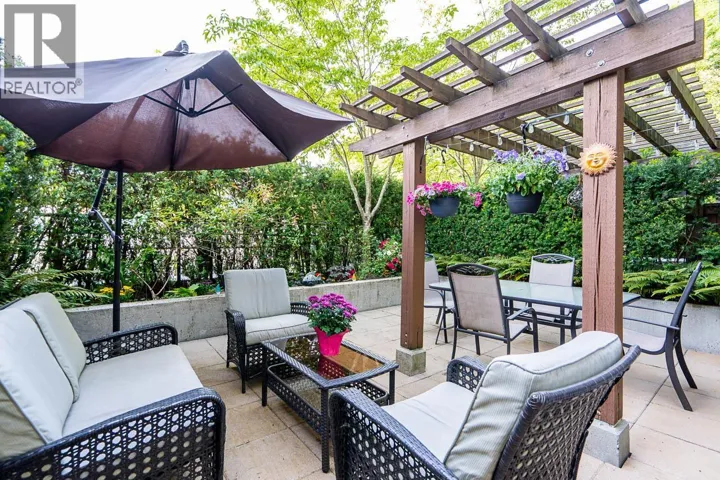 207 1677 LLOYD AVENUE, North Vancouver, British Columbia V7P0B1