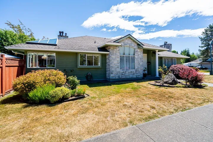 2112 124 STREET, Surrey, British Columbia V4A3M5