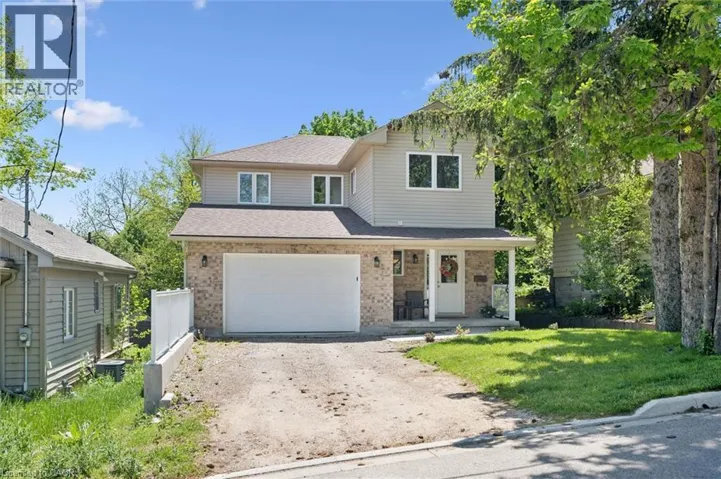 16 EDWARD Street, Cambridge, Ontario N3C1J7