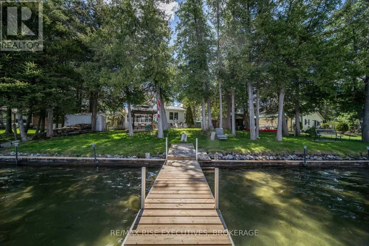 193 RED CEDAR POINT ROAD, Stone Mills (Stone Mills), Ontario K0K3N0