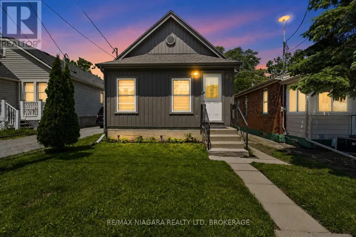42 MCCORMICK STREET, Welland (Prince Charles), Ontario L3C4L9