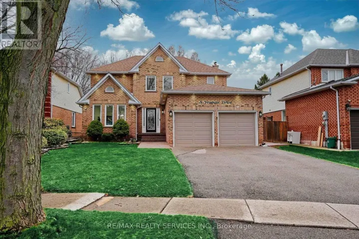 8 YEOMAN DRIVE, Brantford, Ontario N3R7S8
