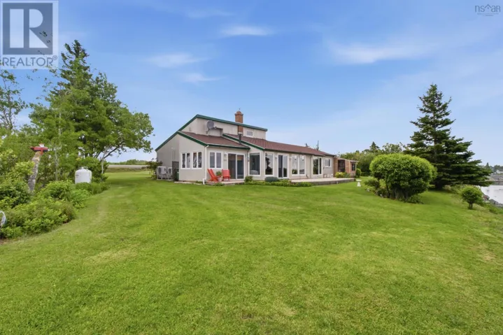 199 Pugwash Point Road, Pugwash, Nova Scotia B0K1L0