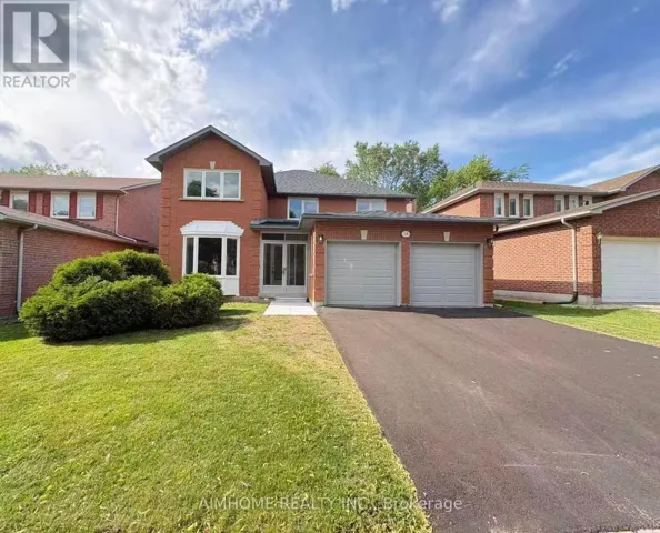 108 BERWICK CRESCENT, Richmond Hill (Observatory), Ontario L4C0B7