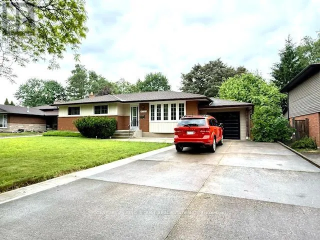 4383 PETRIE COURT, Niagara Falls (Morrison), Ontario L2E6L8