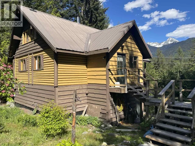 9291 EMERALD DRIVE, Whistler, British Columbia V8E0G5