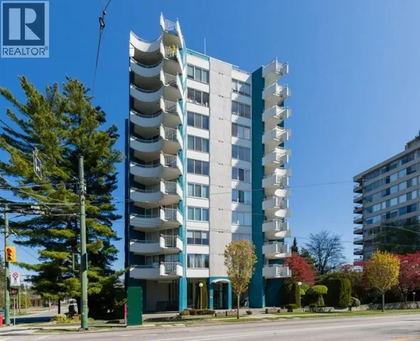 503 4691 W 10TH AVENUE, Vancouver, British Columbia V6R2J3