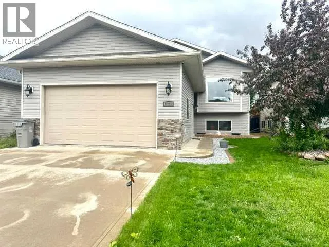 10334 123 Avenue, Grande Prairie, Alberta T8V2L6