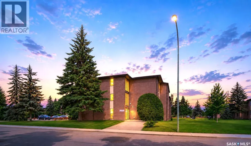 309 315 Tait CRESCENT, Saskatoon, Saskatchewan S7H5L6