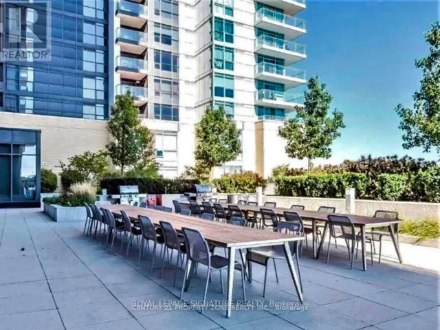 303 - 33 SINGER COURT, Toronto (Bayview Village), Ontario M2K0B4