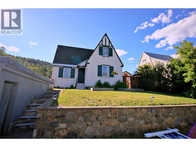 865 KIPLING Street, Trail, British Columbia V1R2A5