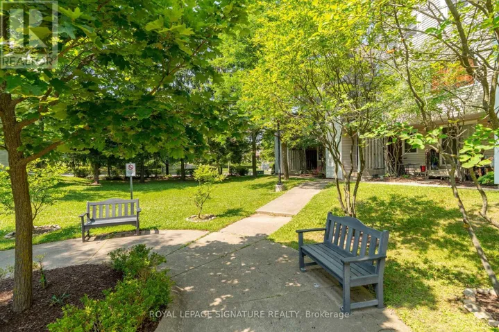 55 - 461 BEECHWOOD PLACE, Waterloo, Ontario N2T2N8