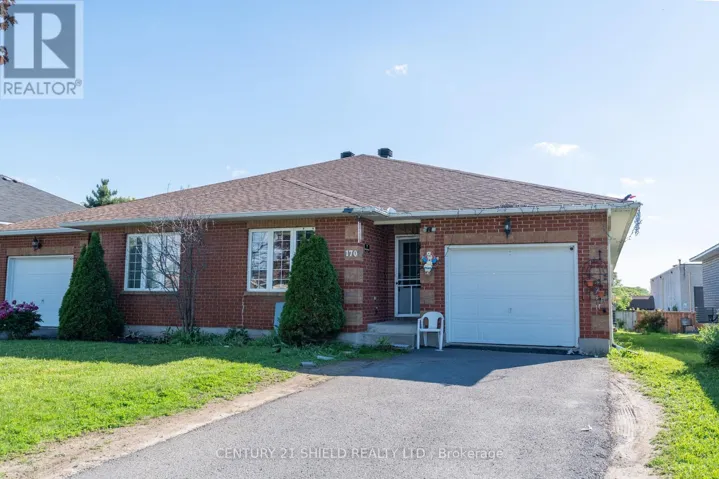 170 HERITAGE PLACE, Cornwall, Ontario K6J5V6