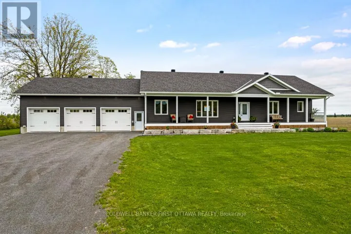 800 WABA ROAD, Mississippi Mills, Ontario K0A2X0