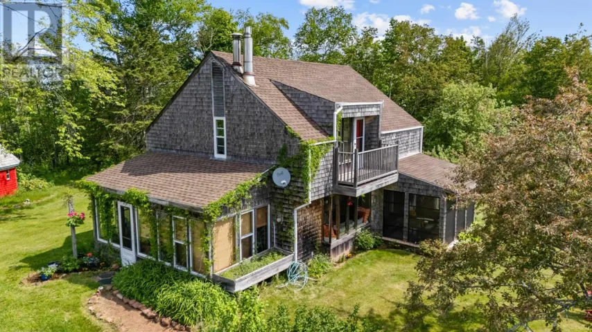 3339 Five Houses Road, Fort Augustus, Prince Edward Island C0Y0Y2