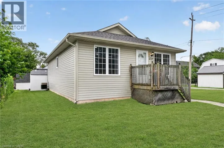 217 PINE Street, Dunnville, Ontario N1A2L4