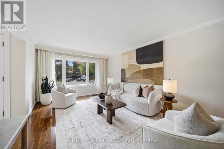 63 VANGUARD DRIVE, Toronto (Islington-City Centre West), Ontario M9B5E8