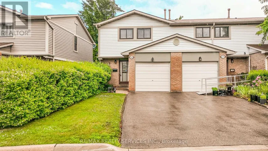 125 - 125 ASHTON CRESCENT, Brampton (Central Park), Ontario L6S3J9