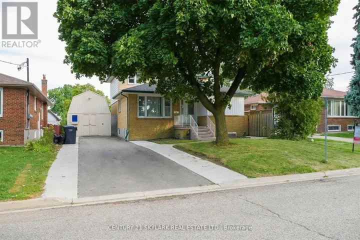 35 CUMBERLAND DRIVE, Brampton (Brampton North), Ontario L6V1W5