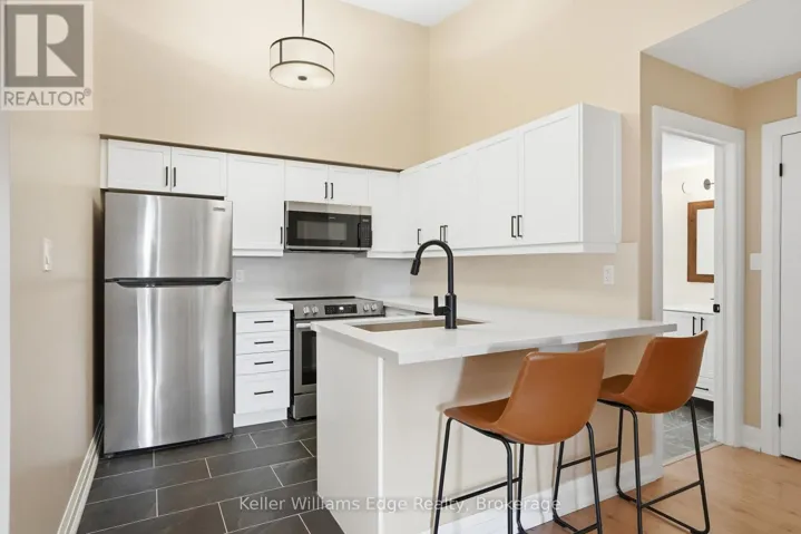 406 - 2075 APPLEBY LINE, Burlington (Uptown), Ontario L7L7H3