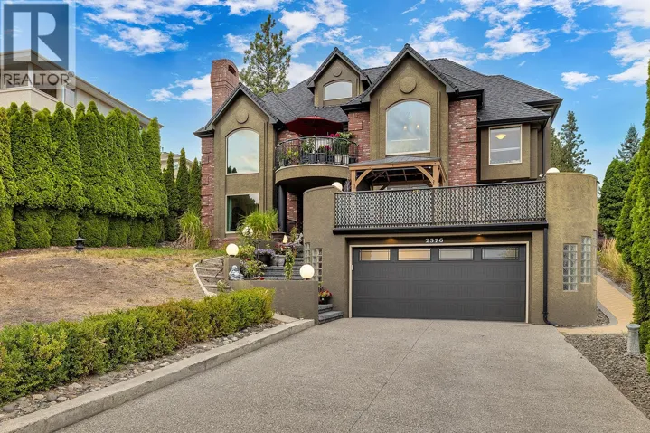2376 Nahanni Court, Kelowna, British Columbia V1V1N1