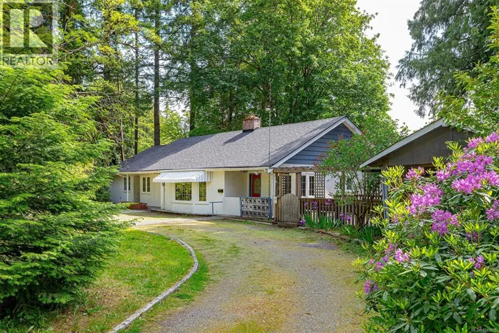 3056 Gibbins Rd, Duncan, British Columbia V9L1E4