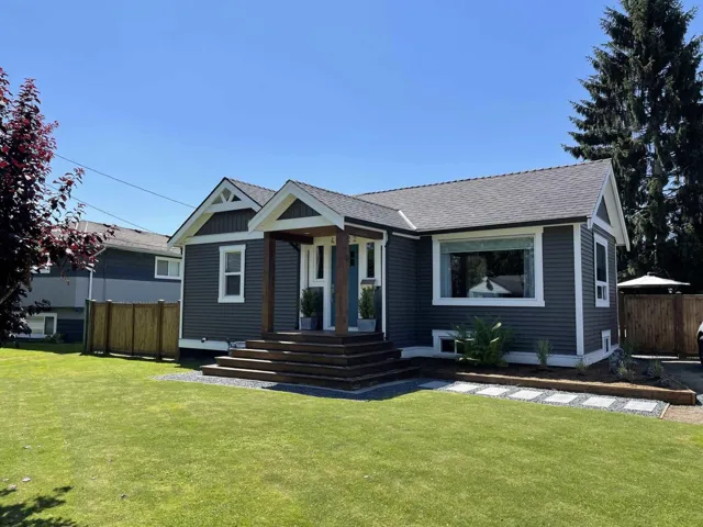 46022 CLARKE DRIVE, Chilliwack Proper East, Chilliwack, British Columbia V2P3N6