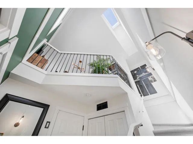 2 15840 84 AVENUE, Surrey, British Columbia V4N0W4