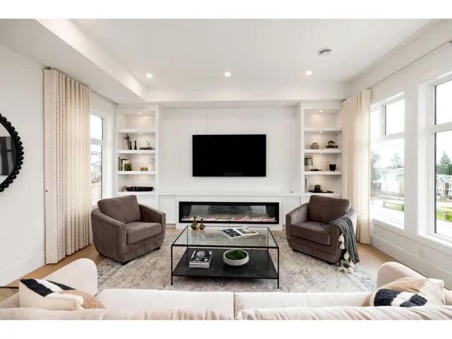 101 1810 165A STREET, Surrey, British Columbia V3Z9X5