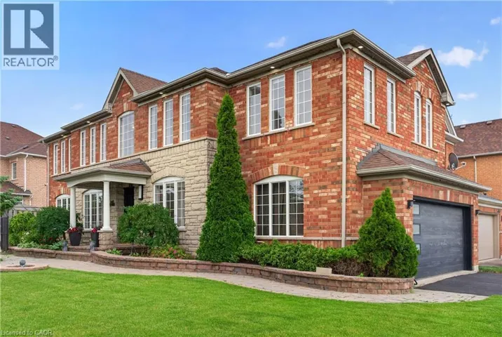 840 BRASS WINDS Place, Mississauga, Ontario L5W1T3