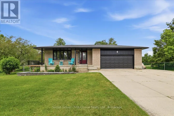 34 DIXON STREET, Stratford, Ontario N5A6X8