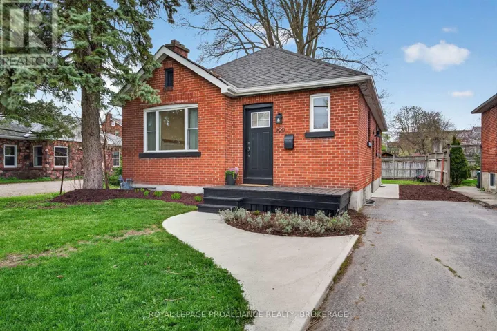 229 PARK STREET, Kingston (Central City East), Ontario K7L1K4
