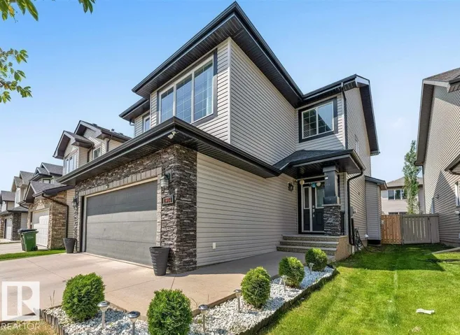 1944 68 ST SW, Edmonton, Alberta T6X0M2