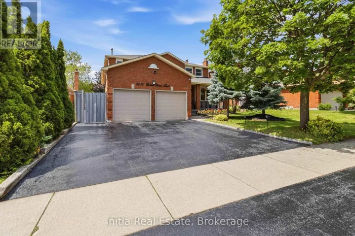2014 GOLDEN BRIAR TRAIL, Oakville (WC Wedgewood Creek), Ontario L6H4N9