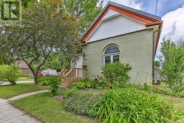 52 EASTMAN AVENUE, London East (East N), Ontario N5W2M4