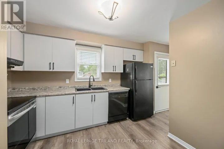 83 BONAVENTURE DRIVE, London East (East I), Ontario N5V4A7