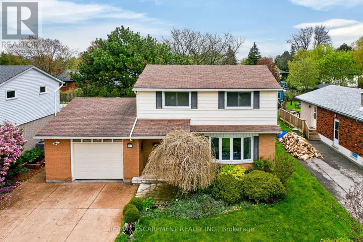167 DARLINGTON DRIVE, Hamilton (Gilbert), Ontario L9C2M4