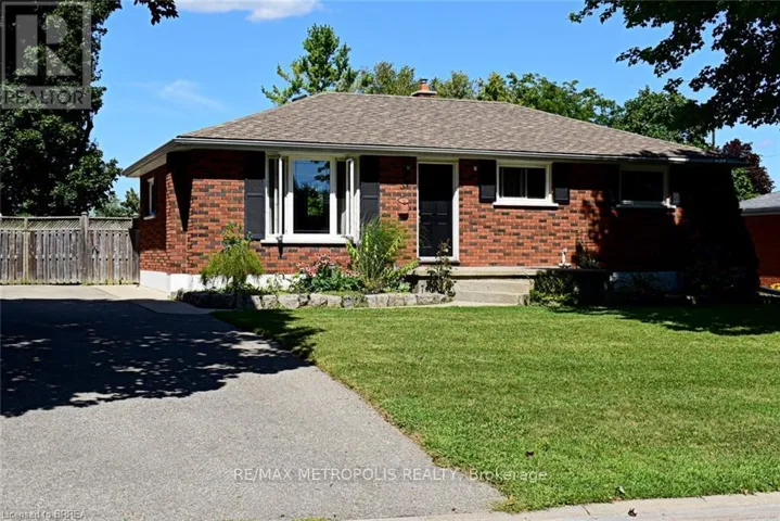 UPPER - 5 MCCAMMON STREET, Brant (Paris), Ontario N3L1V8