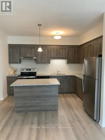 67 - 261 WOODBINE AVENUE, Kitchener, Ontario N2R0S7