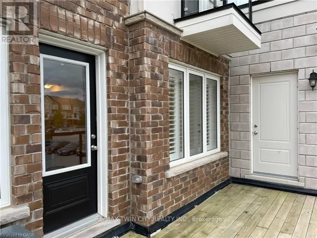 86 DAYLILY LANE, Kitchener, Ontario N2R0L7