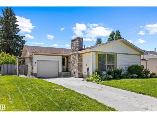 37 LEON PL, St. Albert, Alberta T8N1X6