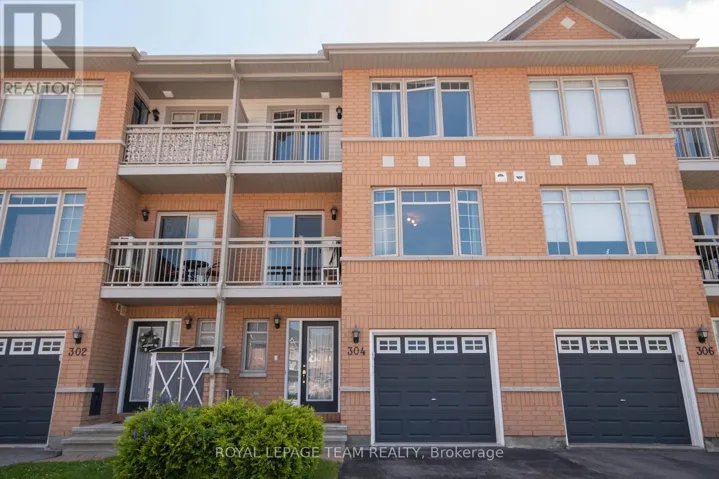 304 CITIPLACE DRIVE, Ottawa, Ontario K2E0A7