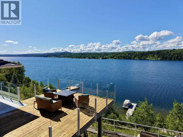 6168 LAKESHORE DRIVE, Horse Lake, British Columbia V0K2E3