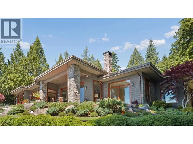 9269 JORGENSEN DRIVE, Halfmoon Bay, British Columbia V7Z1B4